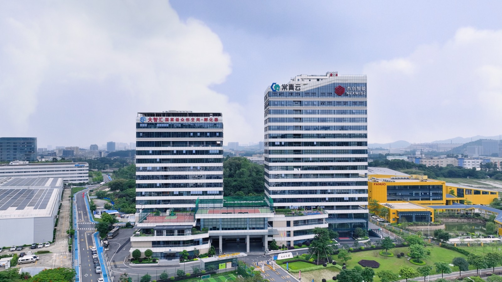 1720072812241 多宝电竞大厦(晴天)